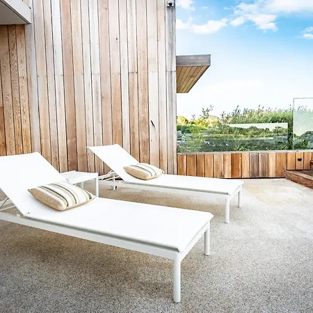 Azaitu Bed & Breakfast