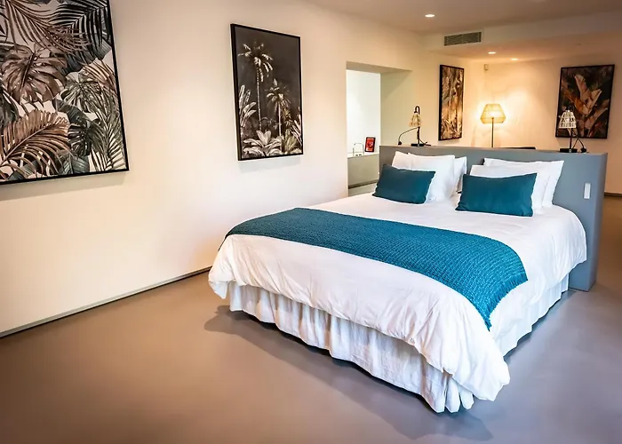 Azaitu Frühstückspension *