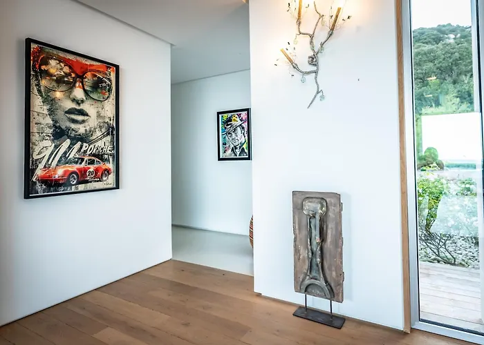 Azaitu Bed & Breakfast *